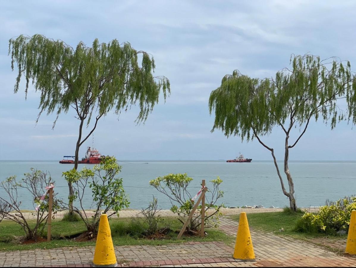 Waterfront Boutique Hotel Port Dickson Eksteriør bilde