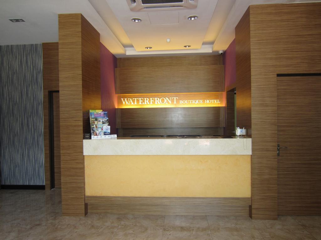 Waterfront Boutique Hotel Port Dickson Eksteriør bilde